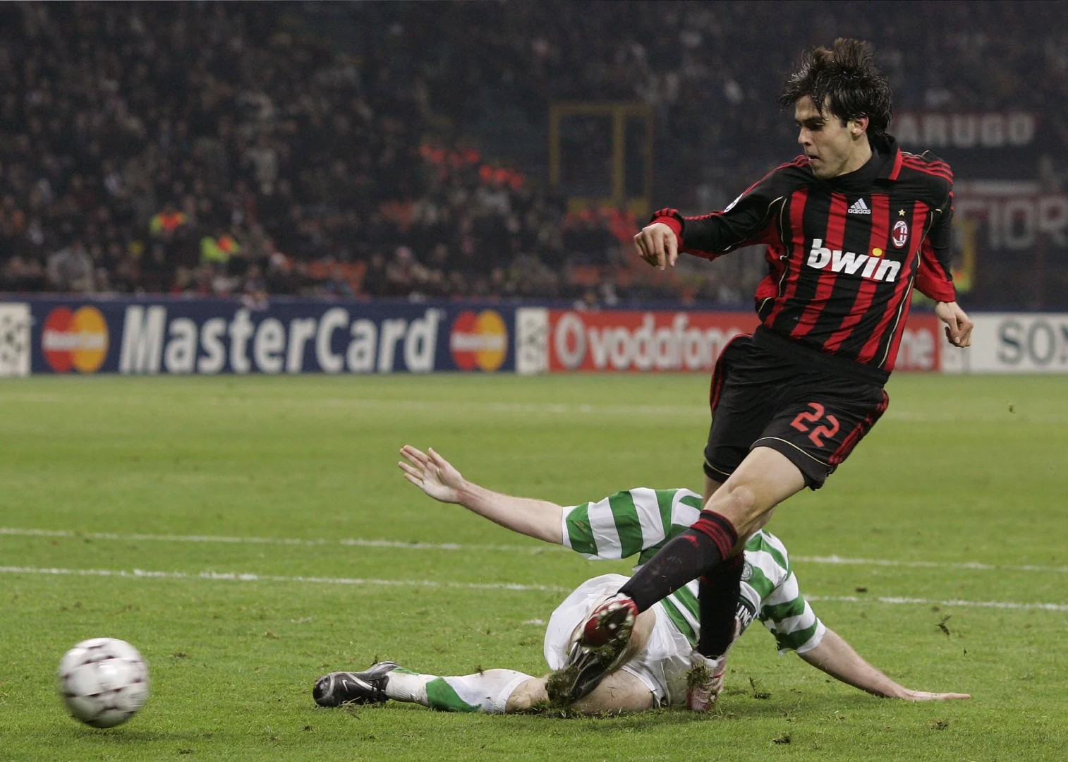 PG电玩魔豆传奇充值 全球扩展